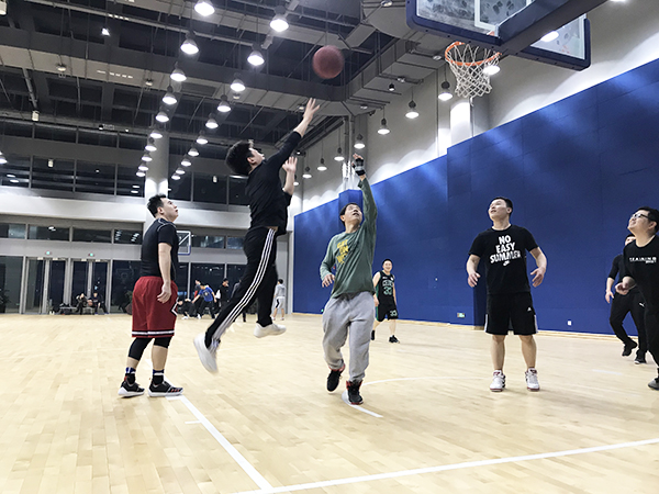 201915vip太阳集团环保工会篮球活动