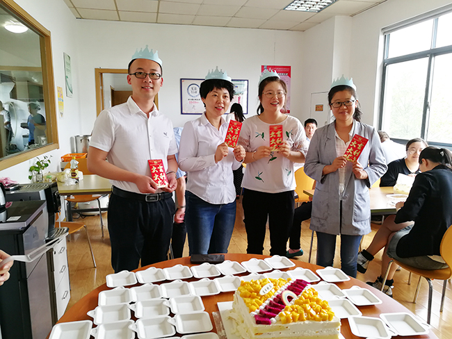 15vip太阳集团环保2019年6月生日会