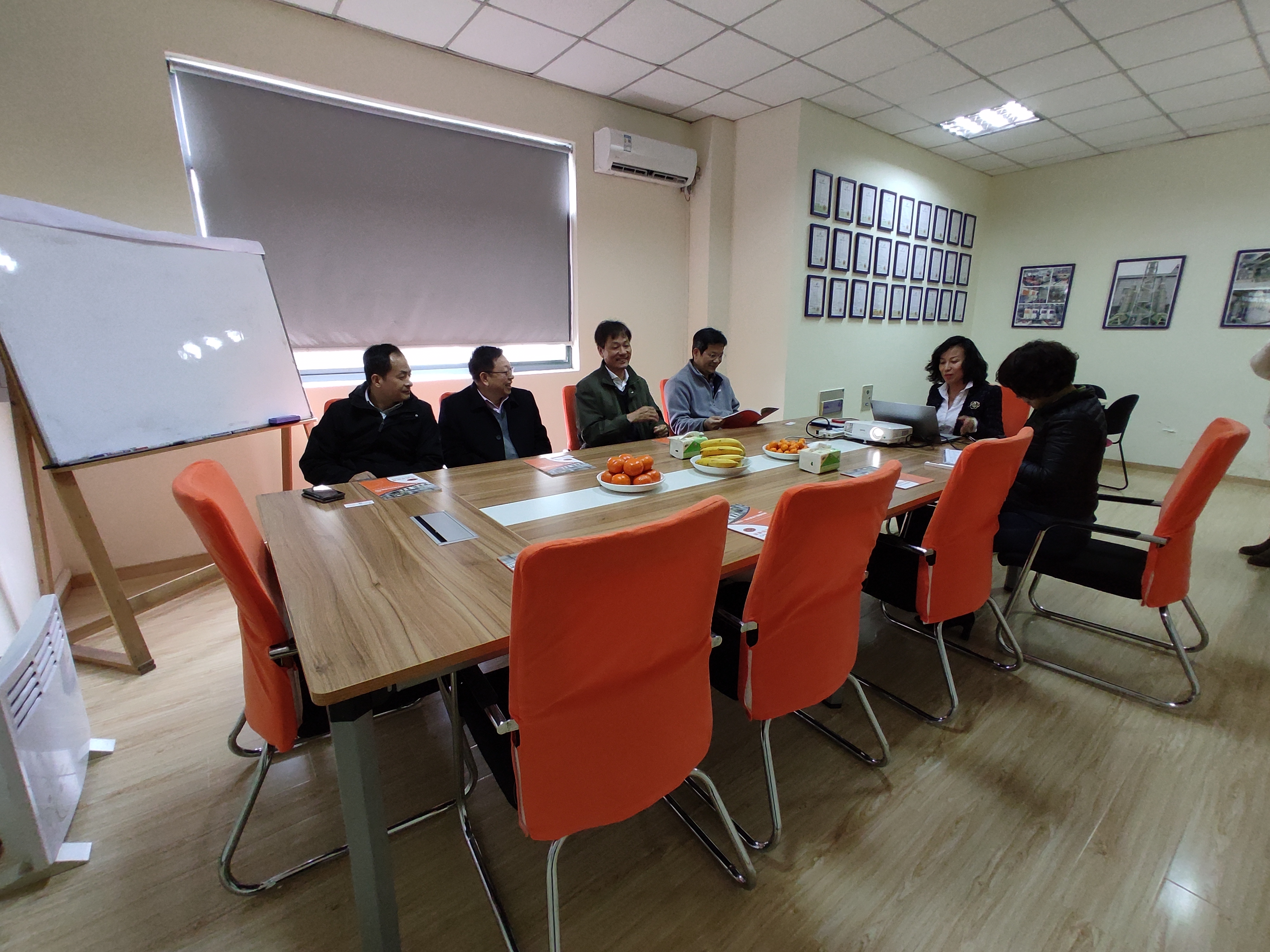 苏州外企协会领导一行莅临15vip太阳集团环保参观指导